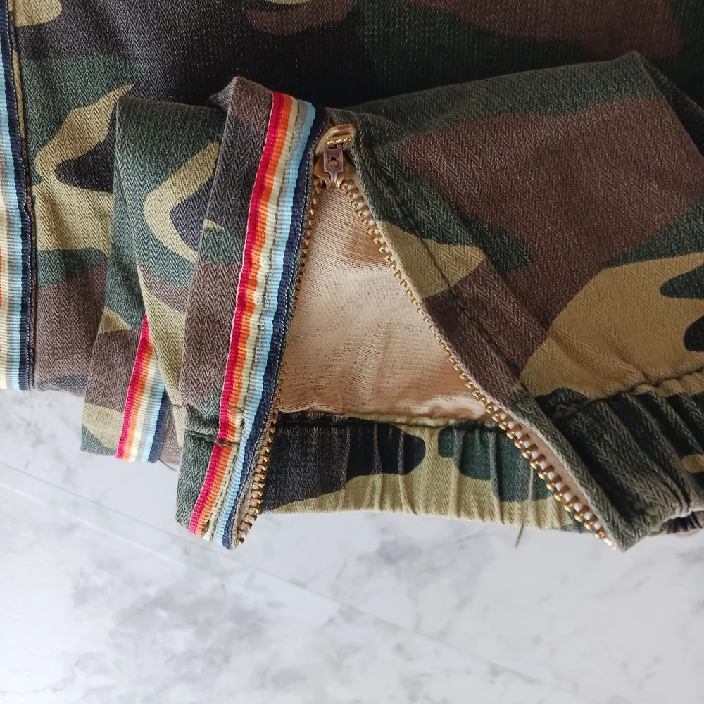 Sundry camouflage rainbow detail jogger jeans w zipper ankle size 30 NWT - Picture 7 of 14